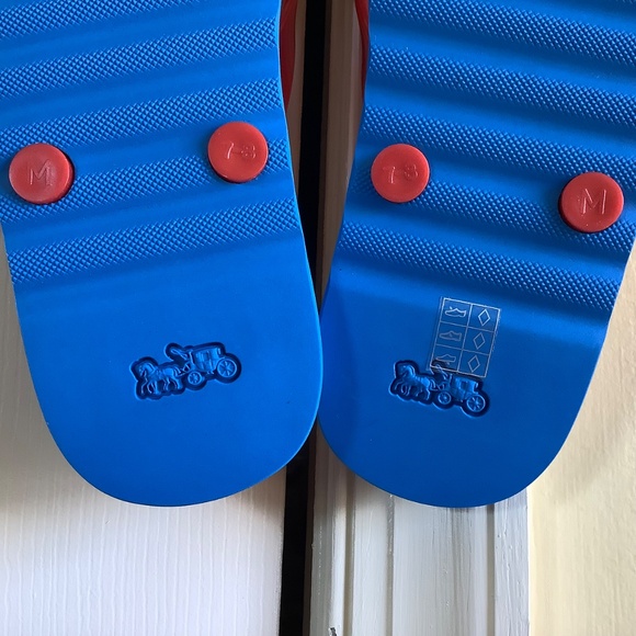 Coach Zayn Flip Flops Red White and Blue Stripes SZ 8 - Picture 5 of 15